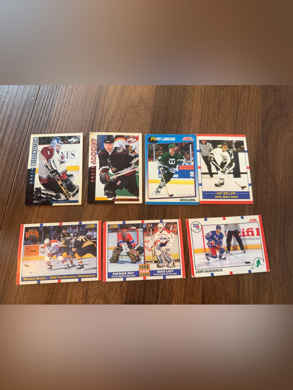 (5/$5 Deal) 90s Mix Hockey Card Bundle - 7 cards included